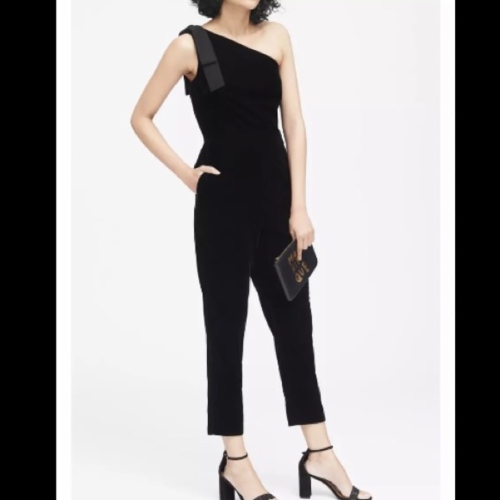 NWT Banana Republic velvet one-shoulder jumpsuit